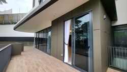 Cashew Green (D23), Terrace #445950601